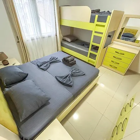 Exceptional 832 Appartement