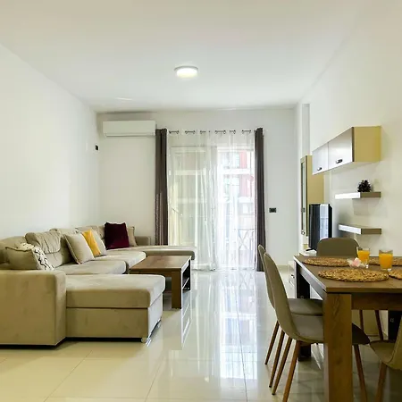 Exceptional 832 * Golem (Tirana)
