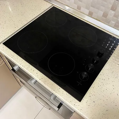 Exceptional 832 Apartament *